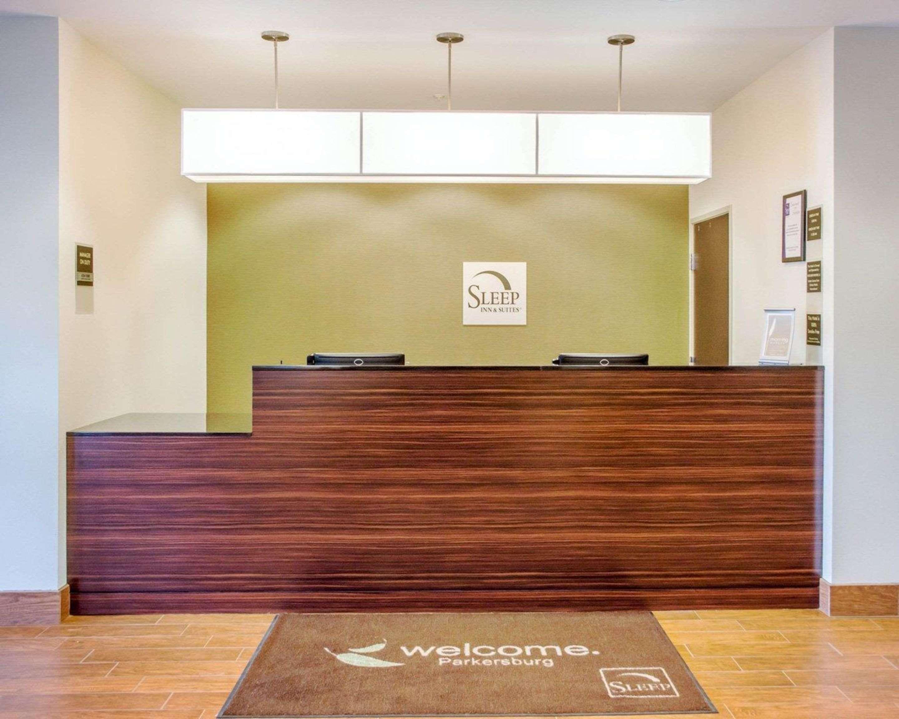 Sleep Inn & Suites פארקרסבורג מראה חיצוני תמונה