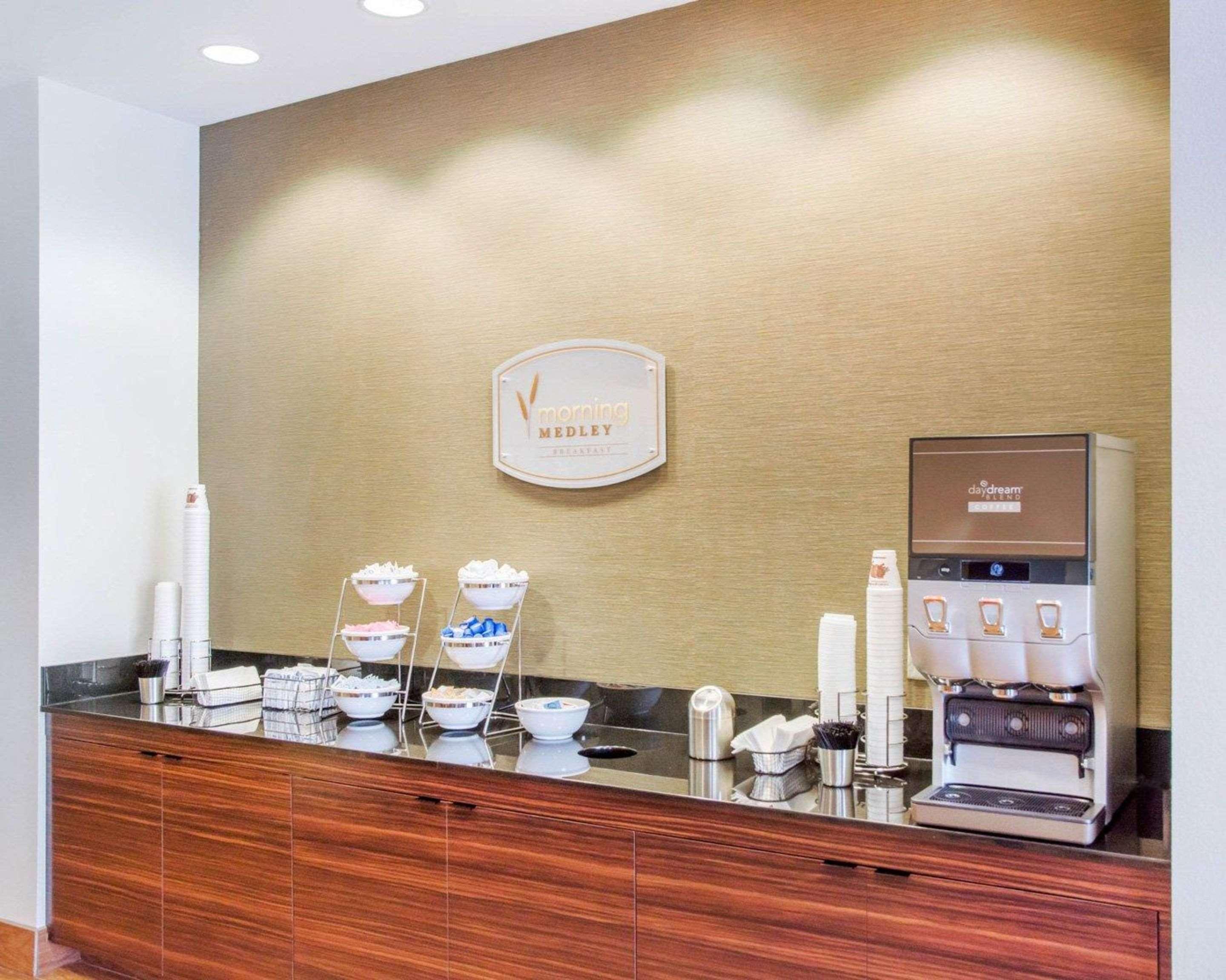 Sleep Inn & Suites פארקרסבורג מראה חיצוני תמונה