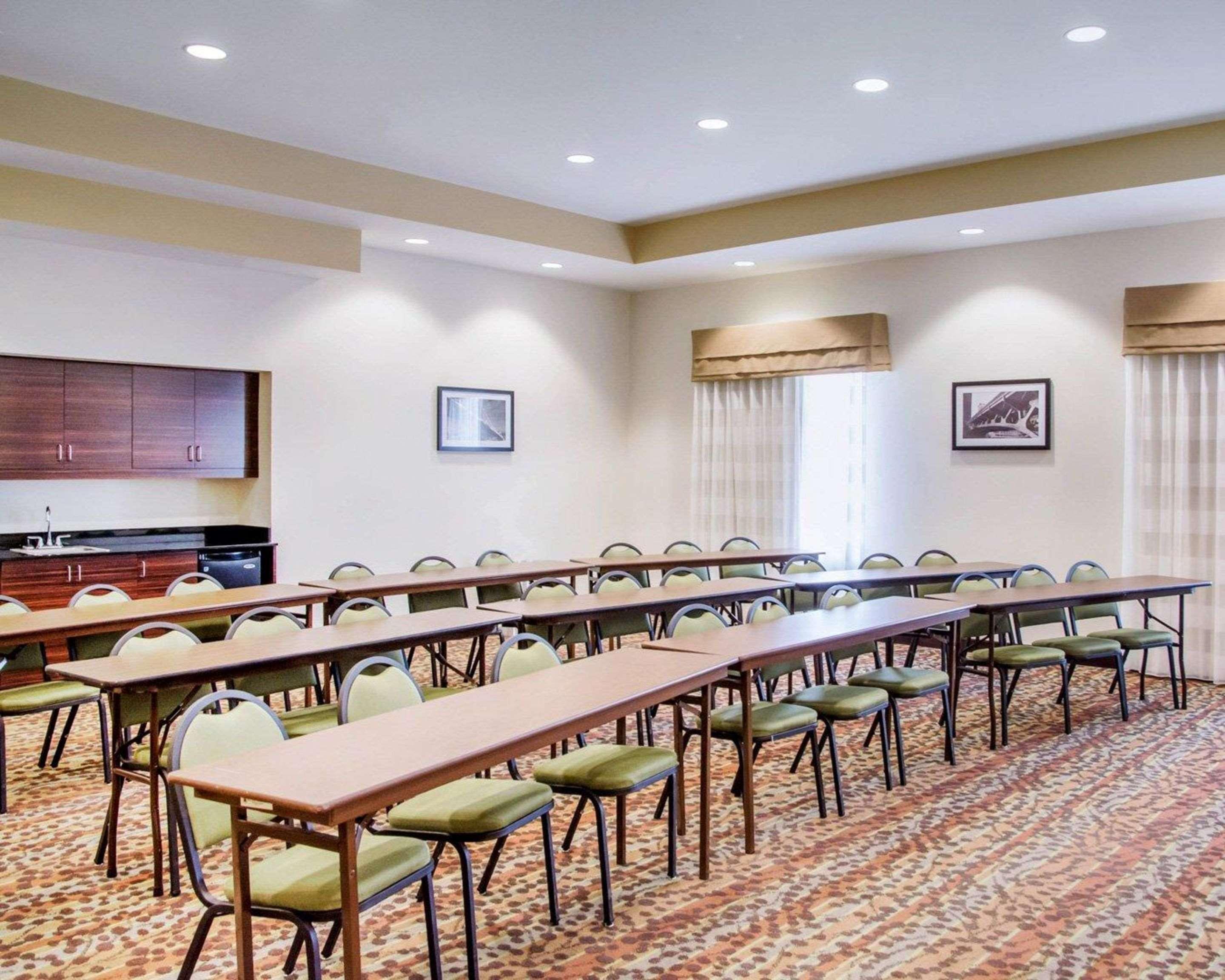 Sleep Inn & Suites פארקרסבורג מראה חיצוני תמונה